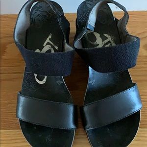 Black OTBT Sandals/Wedges